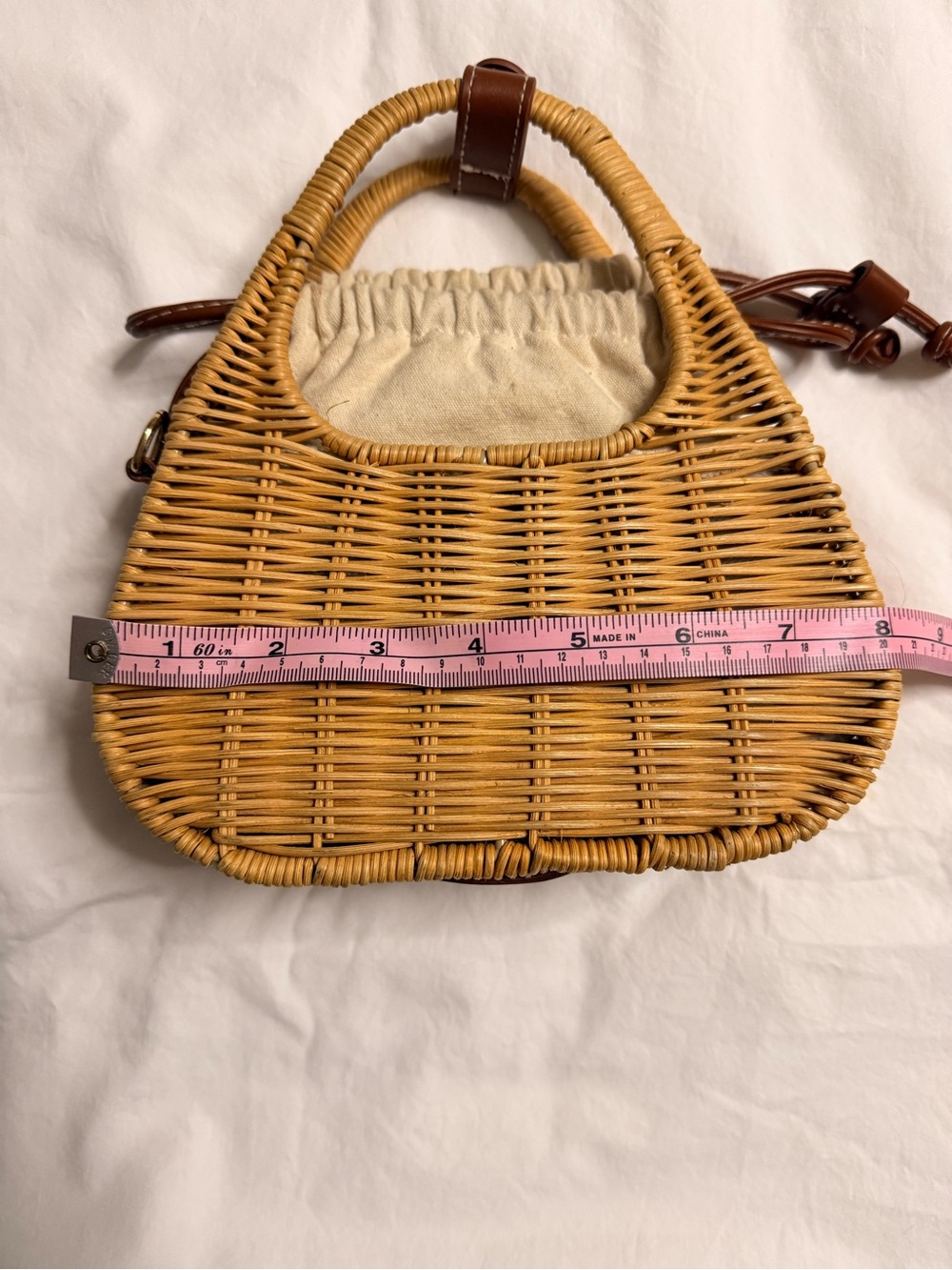ZARA Woven Rattan Top-Handle Bag with Cream Drawstring Liner (158) - Picture 9 of 12